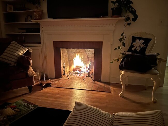 1304 Winstead Pl in Greensboro, NC - Foto de edificio - Building Photo