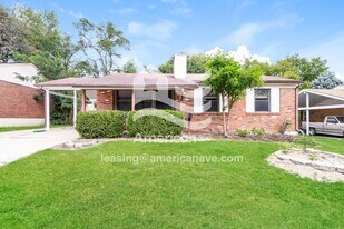 2639 Freemantle Dr in Florissant, MO - Building Photo
