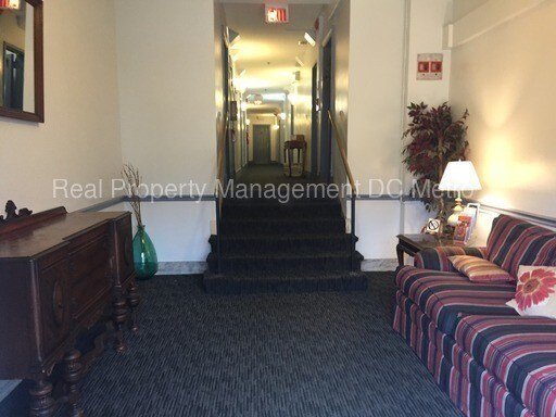 815 Maryland Ave NE-Unit -307 in Washington, DC - Building Photo - Building Photo
