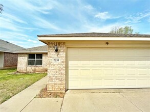 7533 Vanessa Dr in Fort Worth, TX - Building Photo - Building Photo