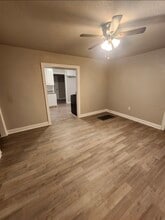 3603 Gaston Dr in Midland, TX - Foto de edificio - Building Photo