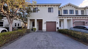 12764 SW 131st Terrace in Miami, FL - Building Photo