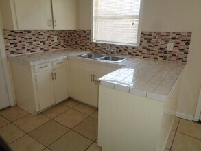 620 Grantham Rd in Baytown, TX - Building Photo - Building Photo