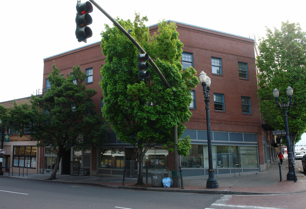 The Shoreline in Portland, OR - Building Photo