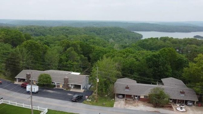 14804 Dutchmans Dr in Rogers, AR - Foto de edificio - Building Photo