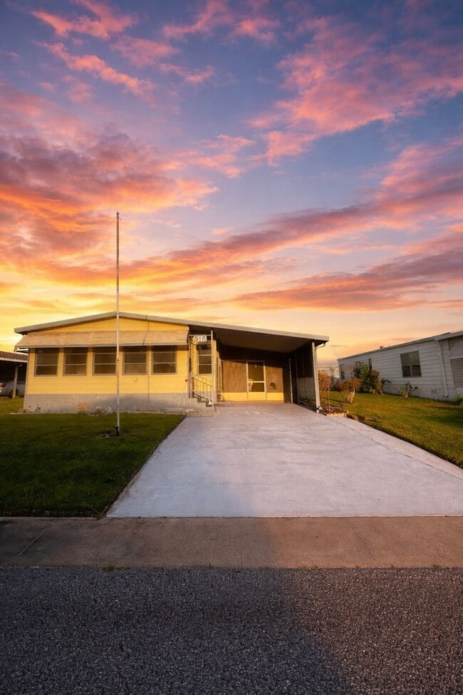 property at 515 Jennifer Cir