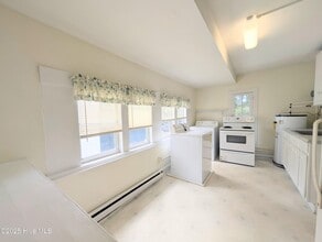 501 N Road St in Elizabeth City, NC - Building Photo - Building Photo