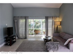 1130 Partridge Cir-Unit -#102 in Naples, FL - Building Photo - Building Photo