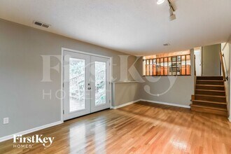13028 W 100th Terrace in Lenexa, KS - Building Photo - Building Photo