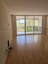 3520 Oaks Way, Unit 407 in Pompano Beach, FL - Building Photo - Building Photo