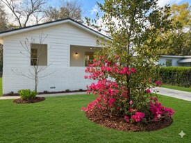 5134 Dodge Rd in Jacksonville, FL - Building Photo