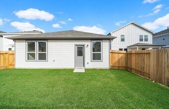 21618 Fox Gully Ln in Porter, TX - Foto de edificio - Building Photo