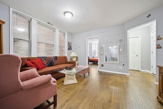 1453 S Springfield Ave in Chicago, IL - Building Photo - Interior Photo