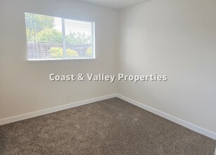 18671 Eisenhower St in Salinas, CA - Building Photo - Building Photo