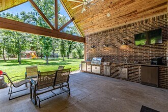 8970 Navigation Cir in Montgomery, TX - Building Photo - Building Photo