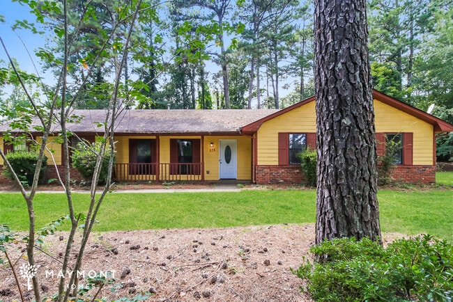 property at 575 Scarborough Rd