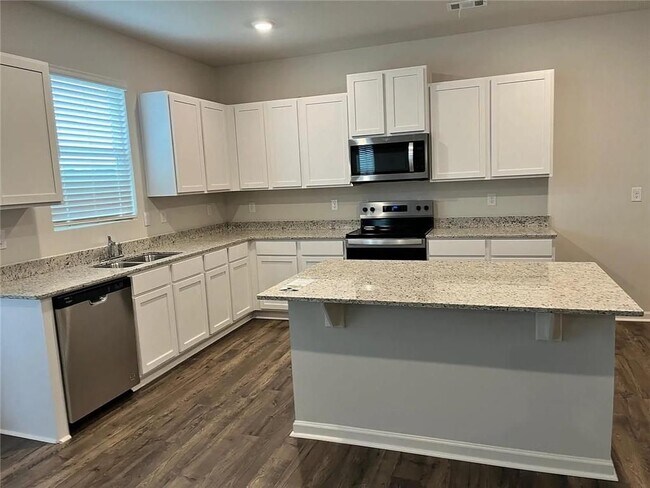 124 Grand Hickory Wy in Dawsonville, GA - Building Photo - Building Photo