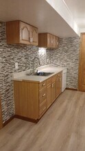 9650 Buttonwood Dr in Sandy, UT - Building Photo - Building Photo