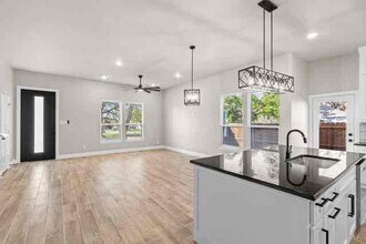 130 W 5th St in Kennedale, TX - Building Photo - Building Photo