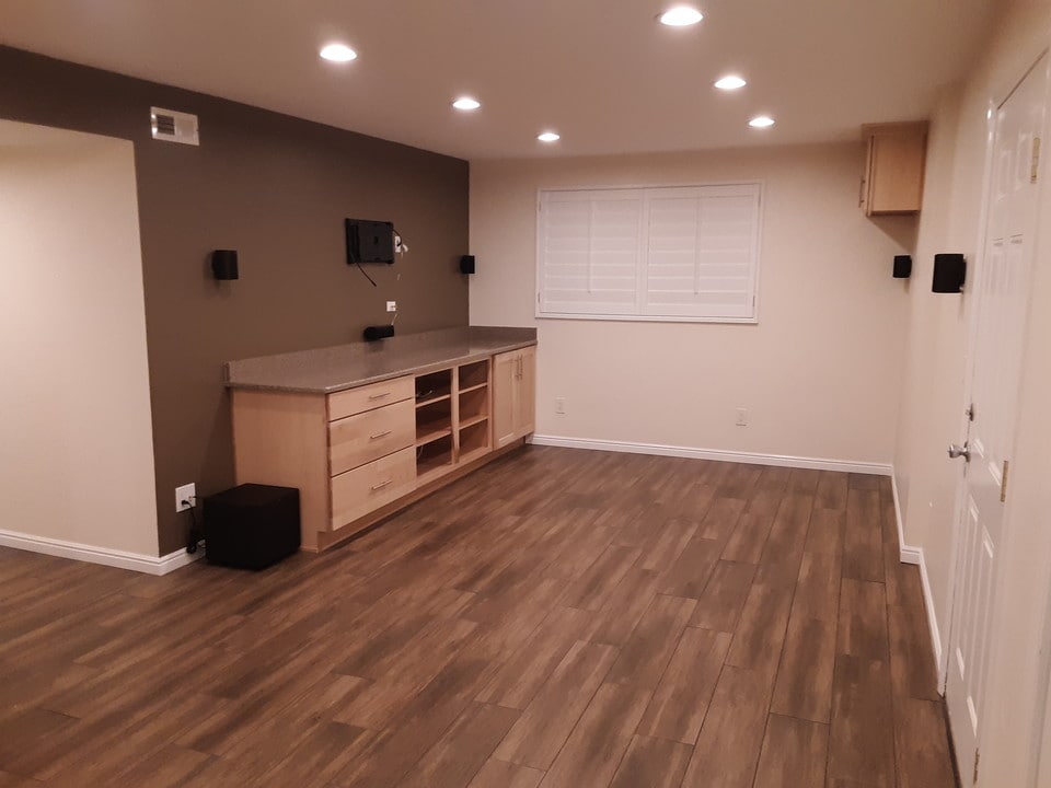 5700 South 900 East, Unit 5700 South 900 East #3 in Murray, UT - Building Photo