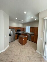 9025 Townbridge Ave in Las Vegas, NV - Building Photo - Building Photo