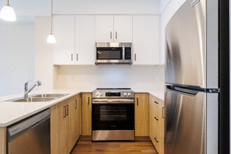 865 Kleinburg Drive in London, ON - Building Photo - Interior Photo