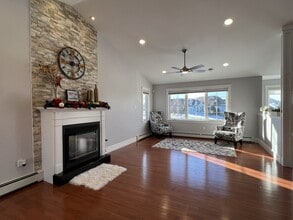 18 Madison Ave in Charlottetown, PE - Building Photo - Building Photo