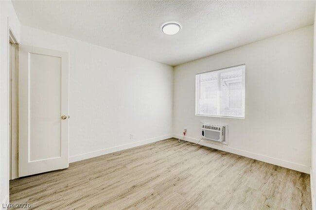 property at 1014 N 4th St