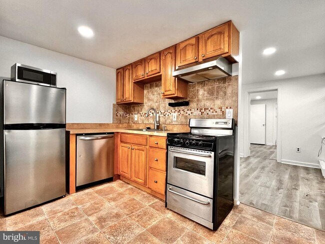 849 N 5th St in Philadelphia, PA - Building Photo - Building Photo