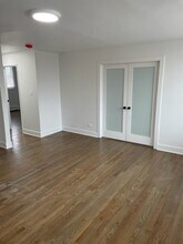 7529 N Maplewood Ave in Chicago, IL - Building Photo - Building Photo