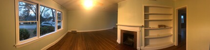 218 Hillcrest Ave, Unit 220 in Athens, GA - Building Photo - Building Photo