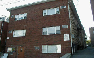 137 Gregory Ave Apartments