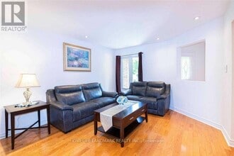 43 Carle Crescent in Ajax, ON - Building Photo - Building Photo