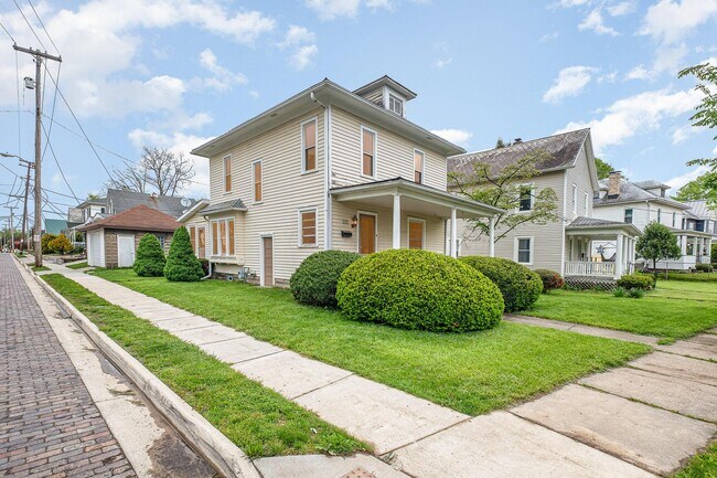 601 E Gambier St in Mount Vernon, OH - Building Photo - Building Photo