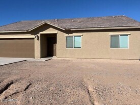 3650 N Hohokam Dr in Eloy, AZ - Building Photo