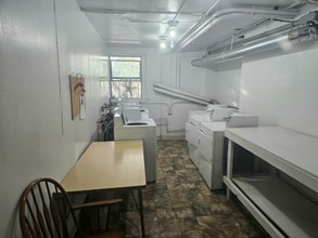 221 Mathews St in Fort Collins, CO - Building Photo - Building Photo
