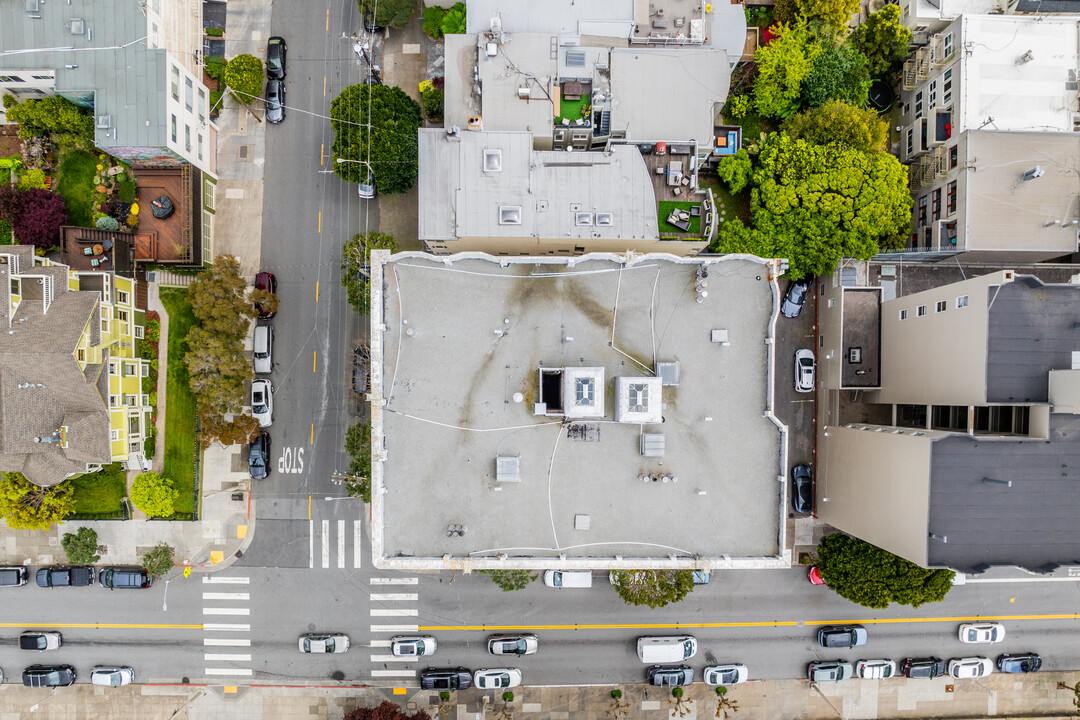 1950 Gough St in San Francisco, CA - Foto de edificio