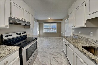 2620 Bluffton Rd in Buford, GA - Building Photo - Building Photo