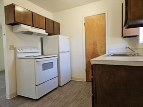 2028 Alderson Ave in Billings, MT - Foto de edificio - Building Photo