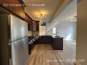 203 Stegman St in Jersey City, NJ - Building Photo - Building Photo