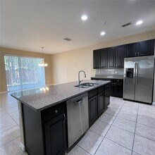 1045 Palma Verde Pl in Apopka, FL - Building Photo - Building Photo