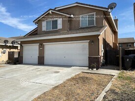 116 Travertine Ave in Lathrop, CA - Building Photo