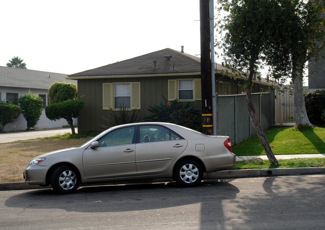 724 Cory Dr in Inglewood, CA - Building Photo - Building Photo