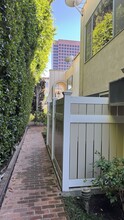 11737 Kiowa Ave in Los Angeles, CA - Foto de edificio - Building Photo