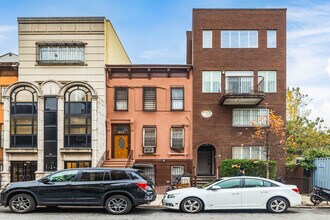 104 Rutledge St in Brooklyn, NY - Building Photo - Building Photo