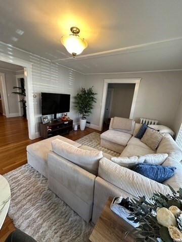 5 Thatcher St in Medford, MA - Foto de edificio - Building Photo