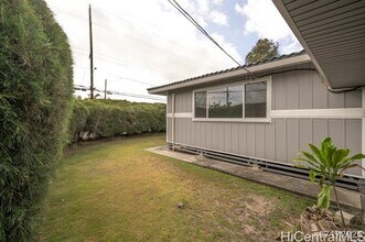 505 Kuaaina Way in Kailua, HI - Building Photo - Building Photo