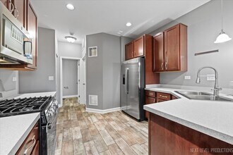 450 Majestic Ln in Oswego, IL - Building Photo - Building Photo