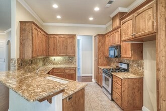 5244 Gold Spring Ct in Oroville, CA - Building Photo - Building Photo