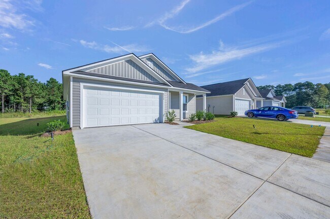 6855 Beach Dr SW in Ocean Isle Beach, NC - Foto de edificio - Building Photo